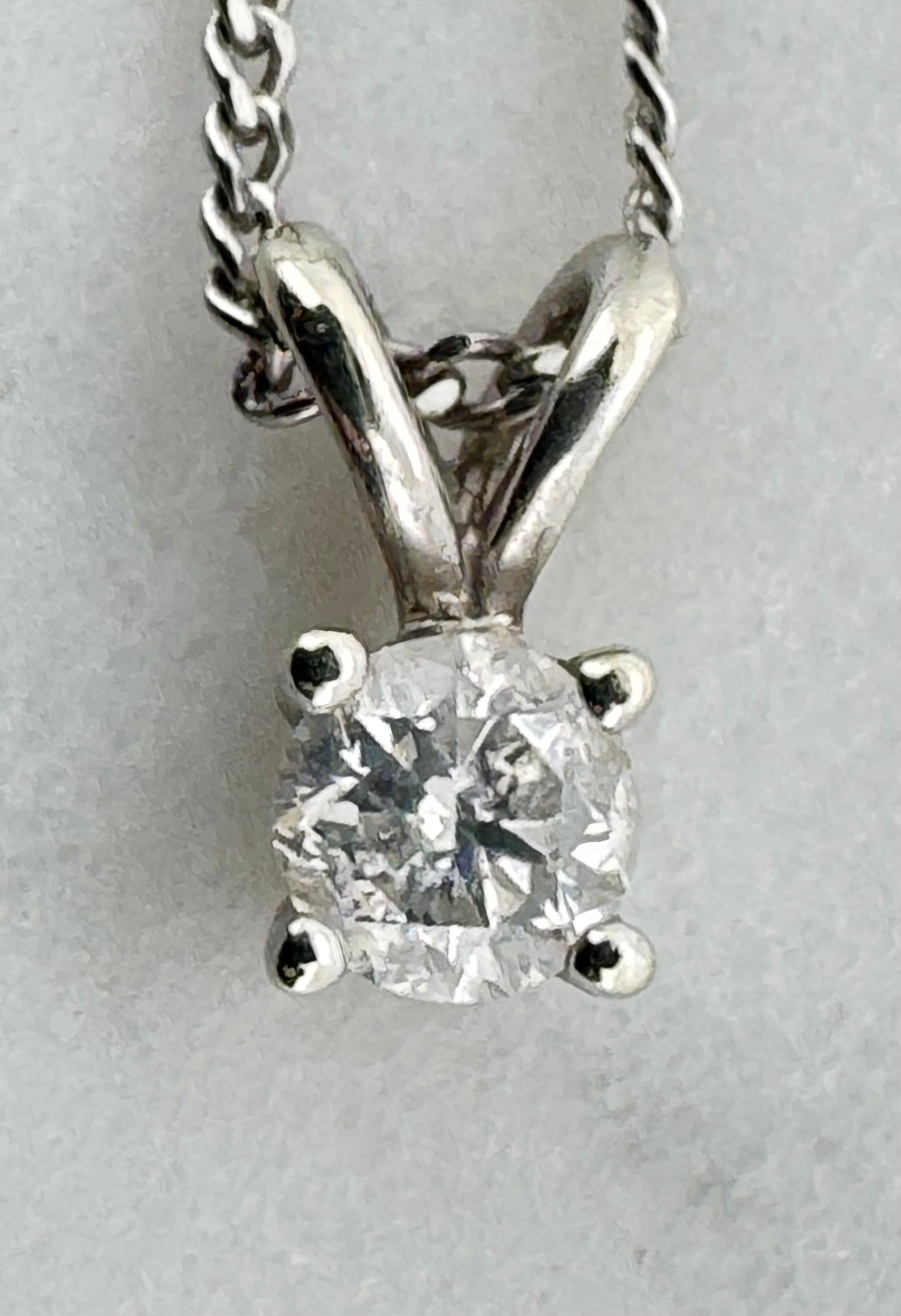 White Gold Diamond Solitaire Pendant & Chain