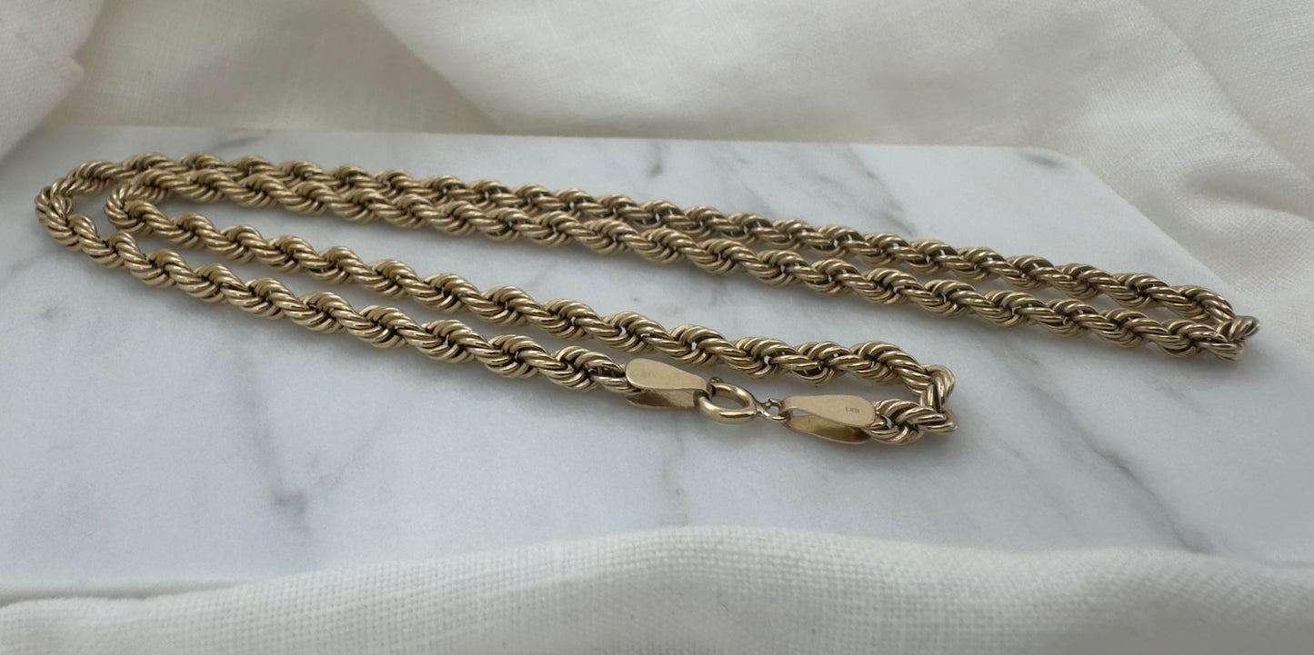 Vintage 9 Carat Gold Rope Chain