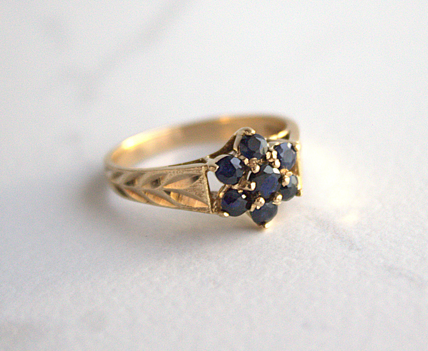 Vintage Sapphire Flower Ring