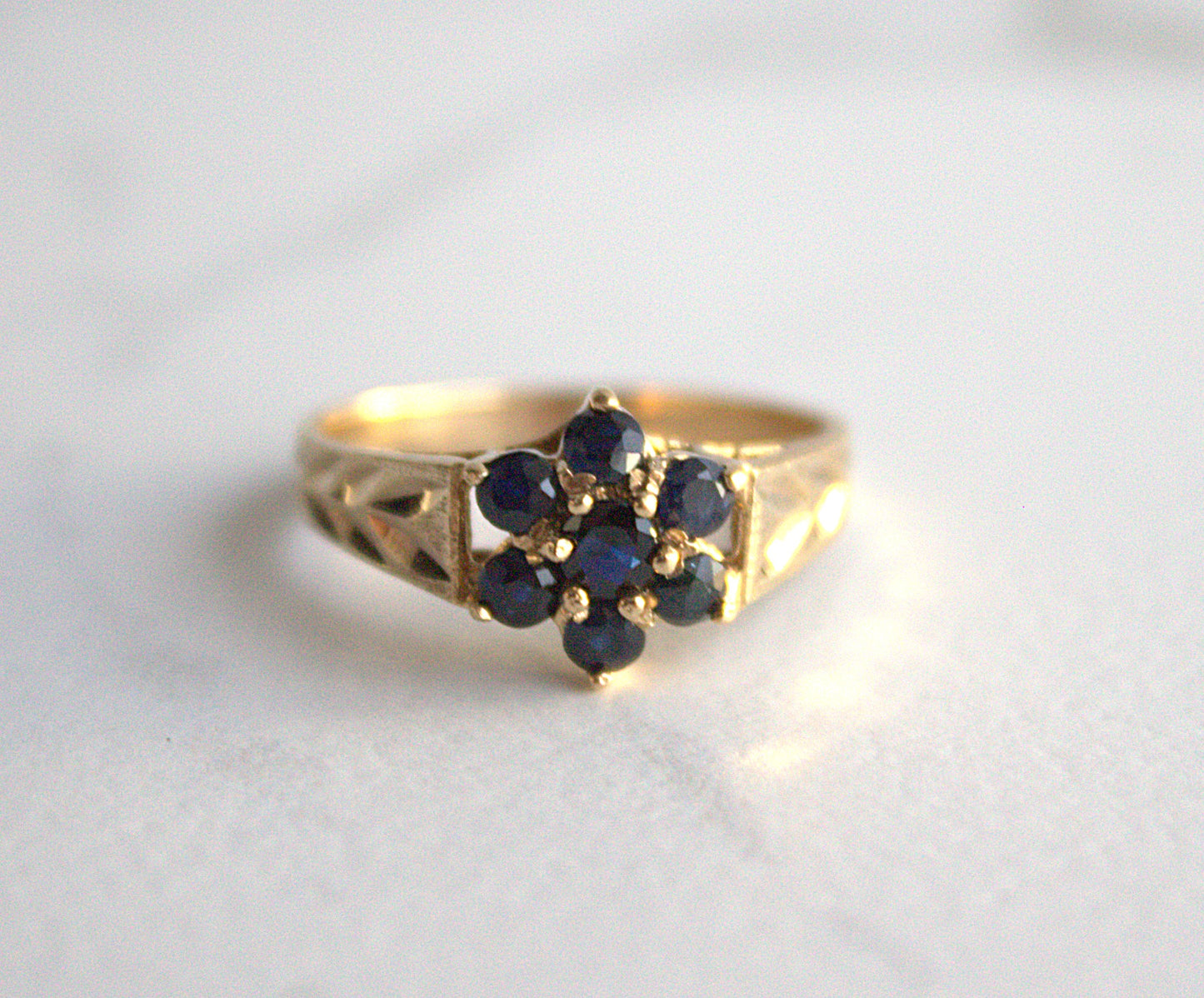 Vintage Sapphire Flower Ring